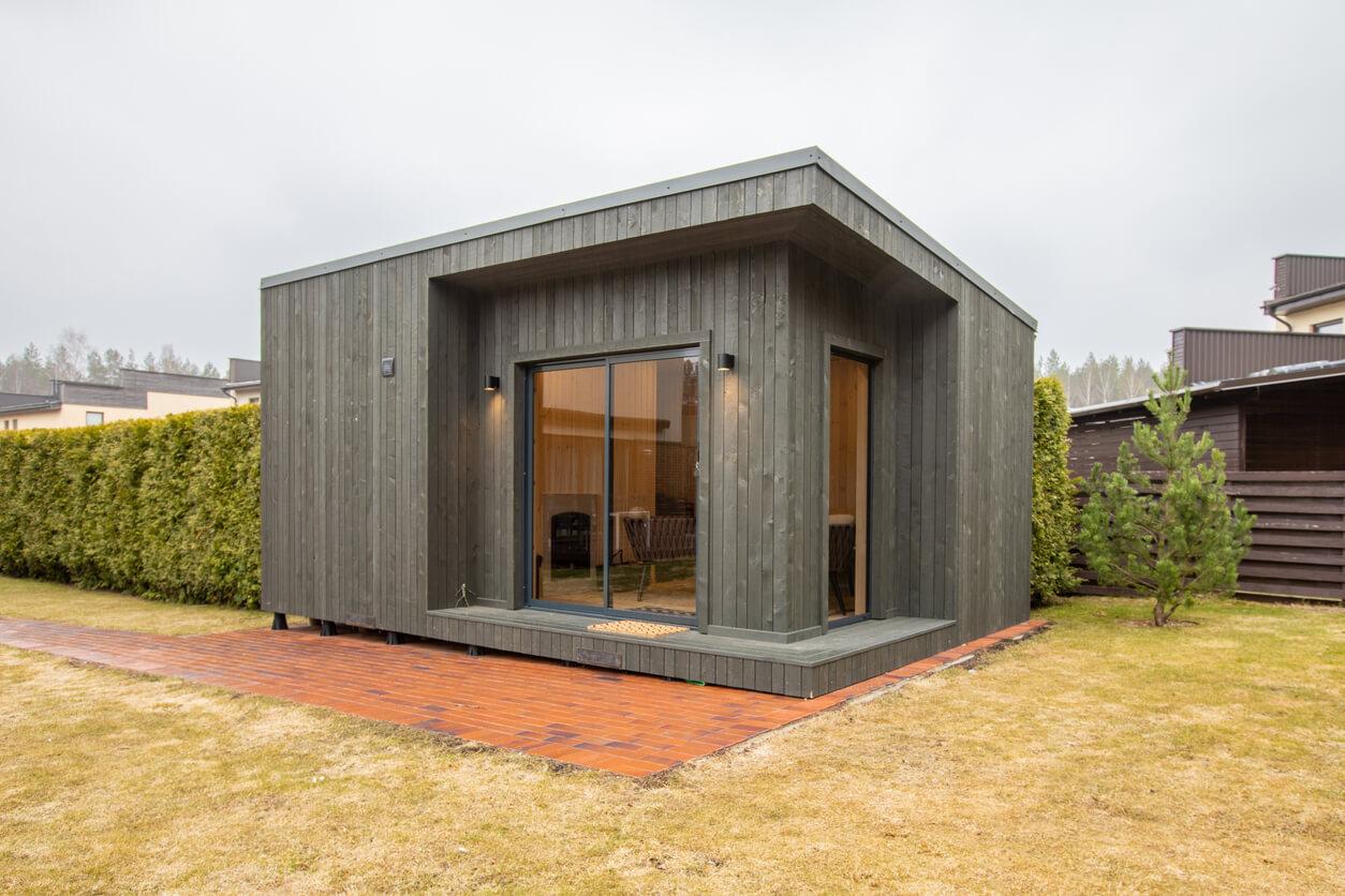 Granny flat in backyard